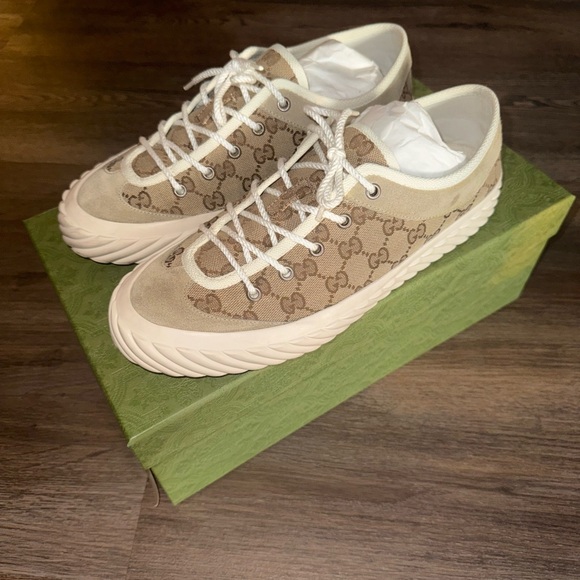 Gucci canvas sneakers - Picture 4 of 6